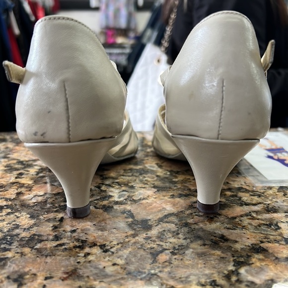 Glide ballroom/dance cream heel size 9N - Picture 2 of 4